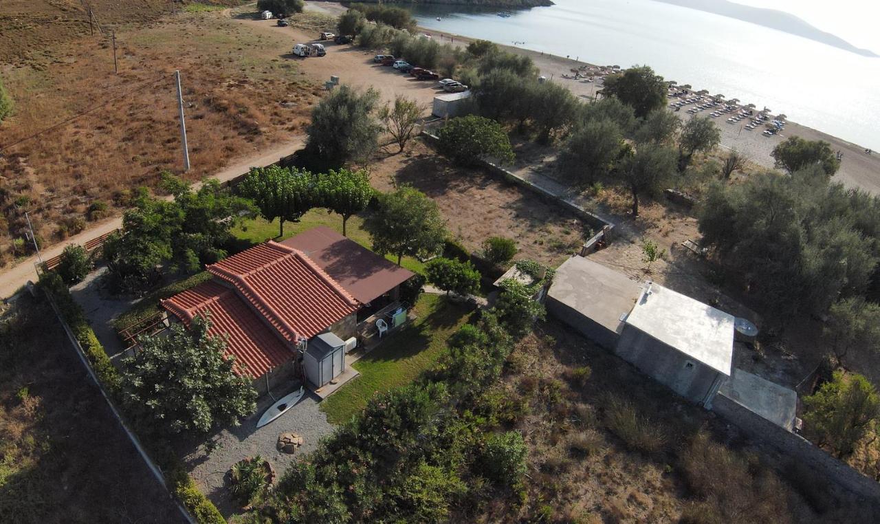 Caviro On The Beach Moudhros Exterior photo